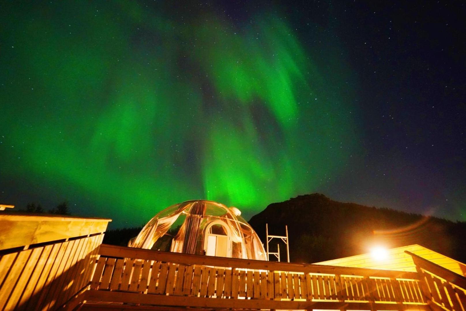 Banpim Hillside Lofoten With Jacusszi Gravdal  Bagian luar foto