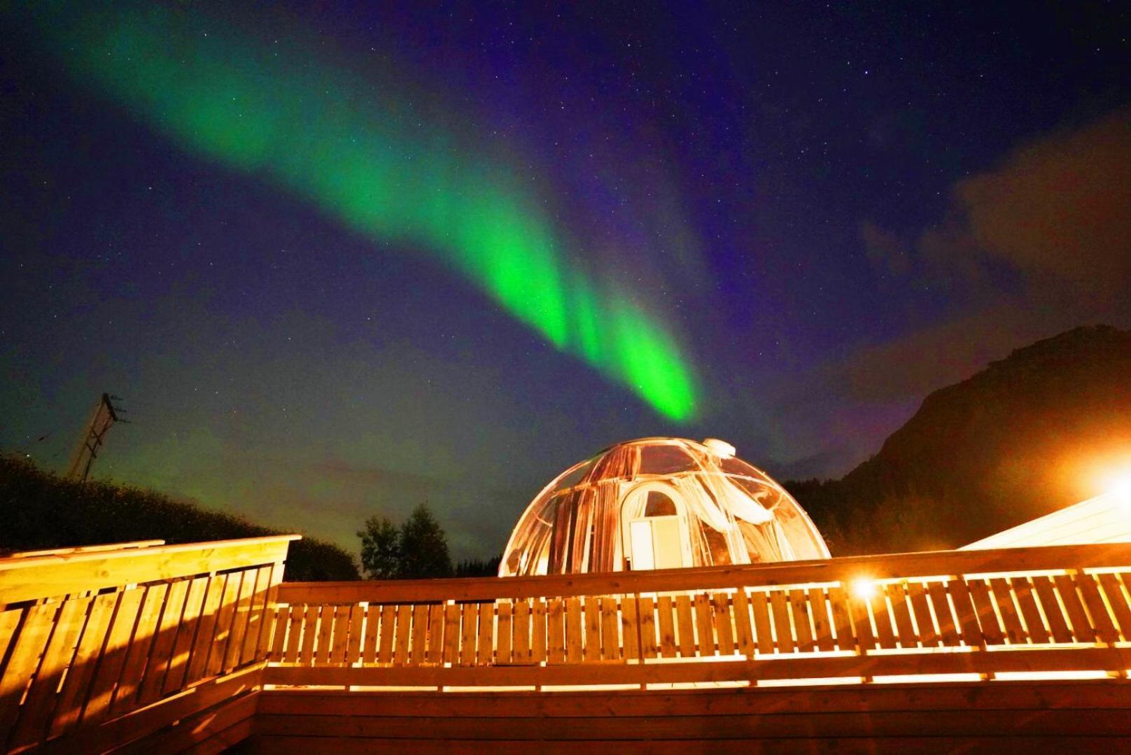 Banpim Hillside Lofoten With Jacusszi Gravdal  Bagian luar foto
